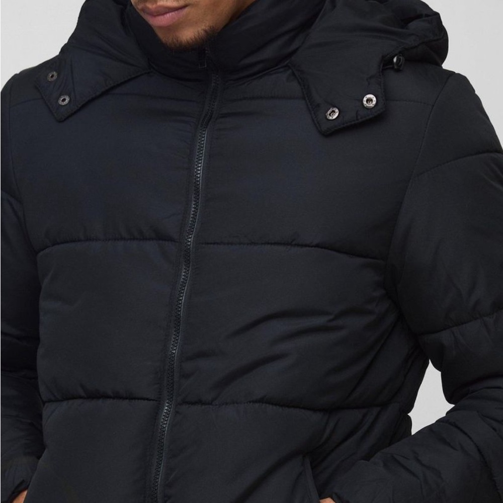 Men's Classic Black Hooded Puffer Jacket